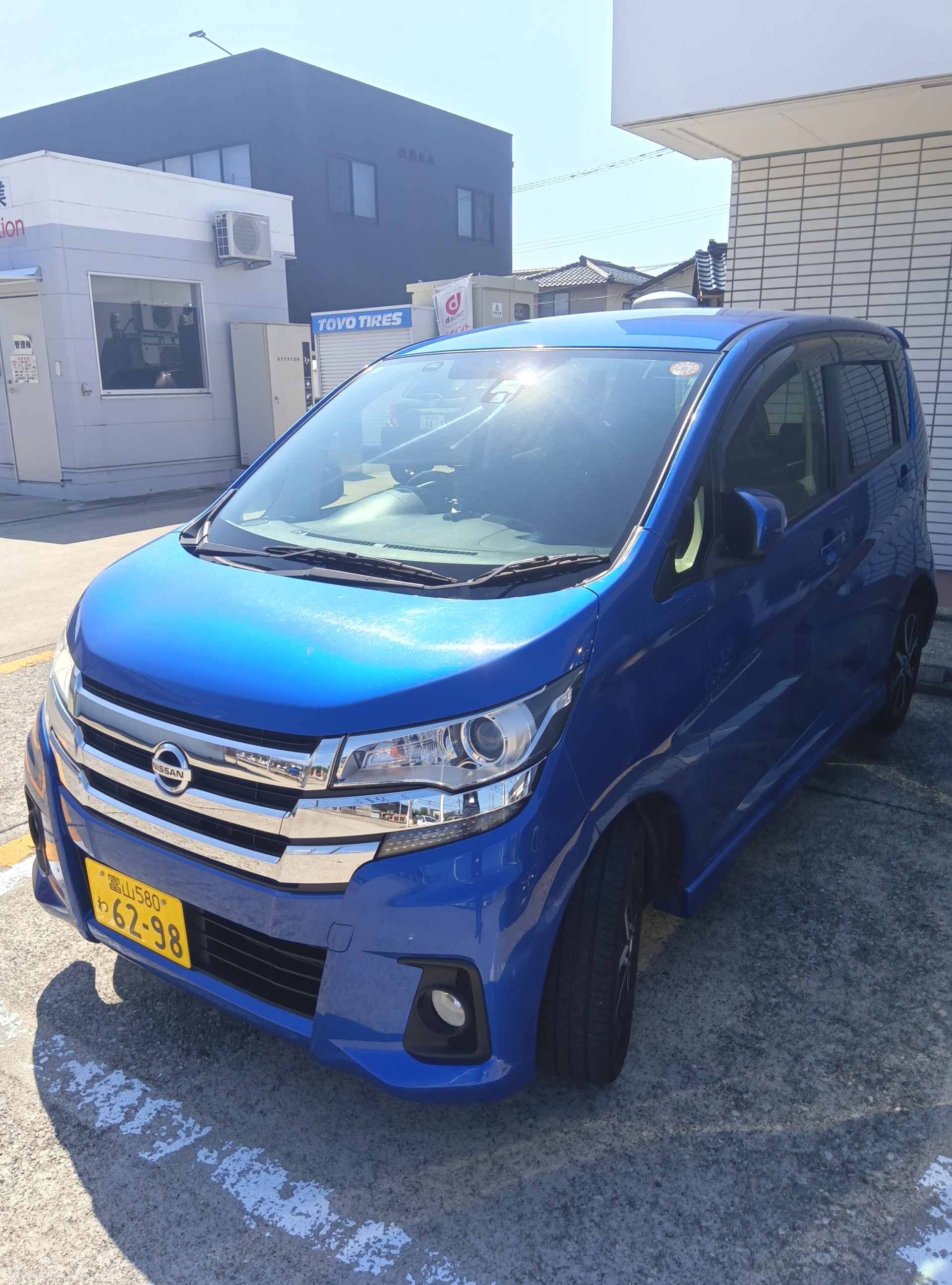 ニッサン　デイズ