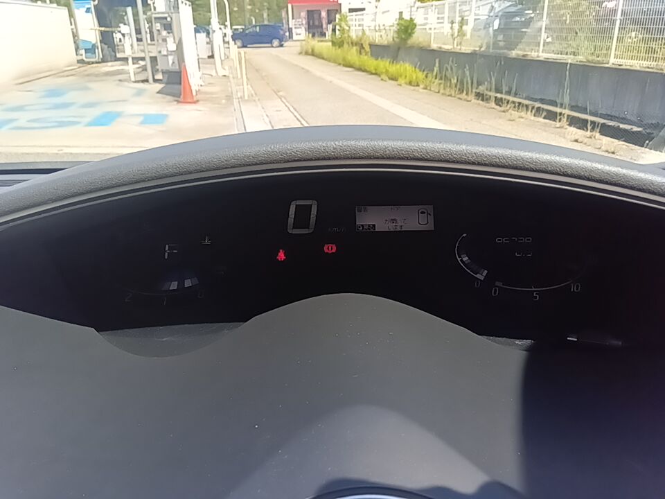 ニッサン　セレナ|有限会社 大西石油｜地域の皆様のカーライフを トータルサポート